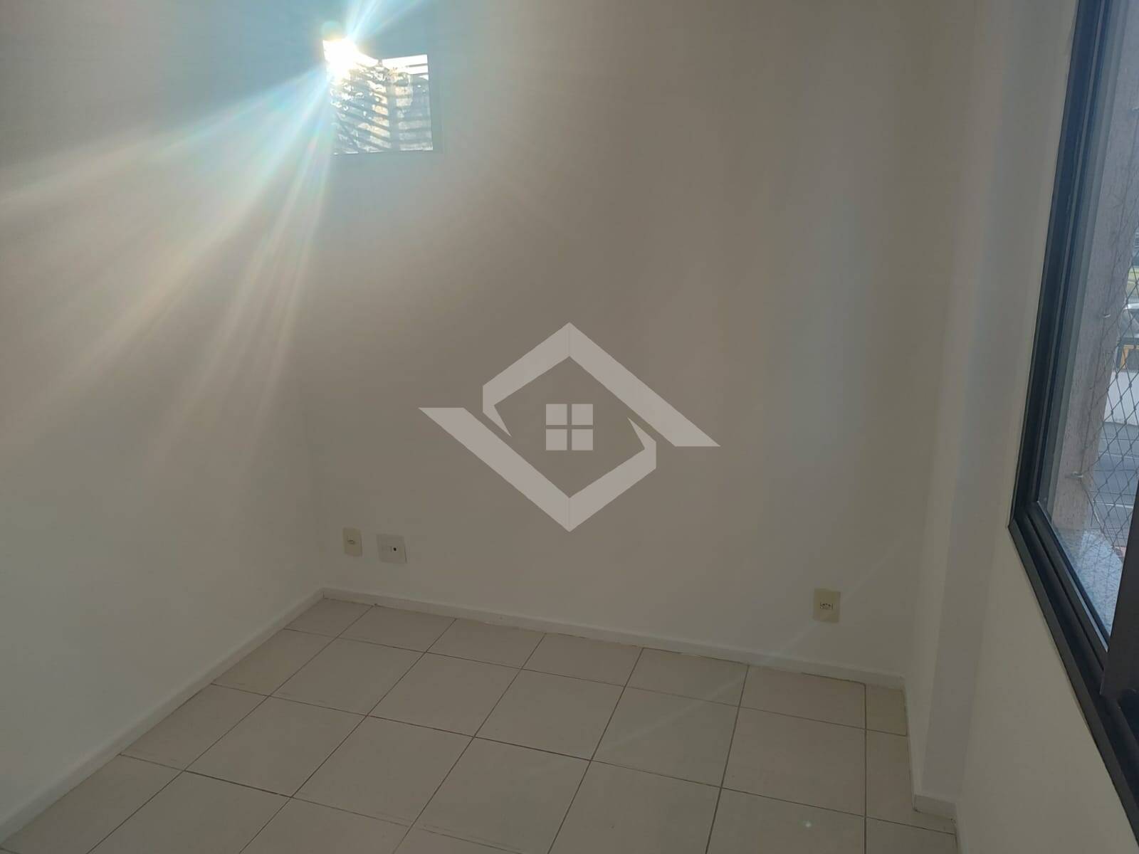 Apartamento à venda com 3 quartos, 80m² - Foto 11