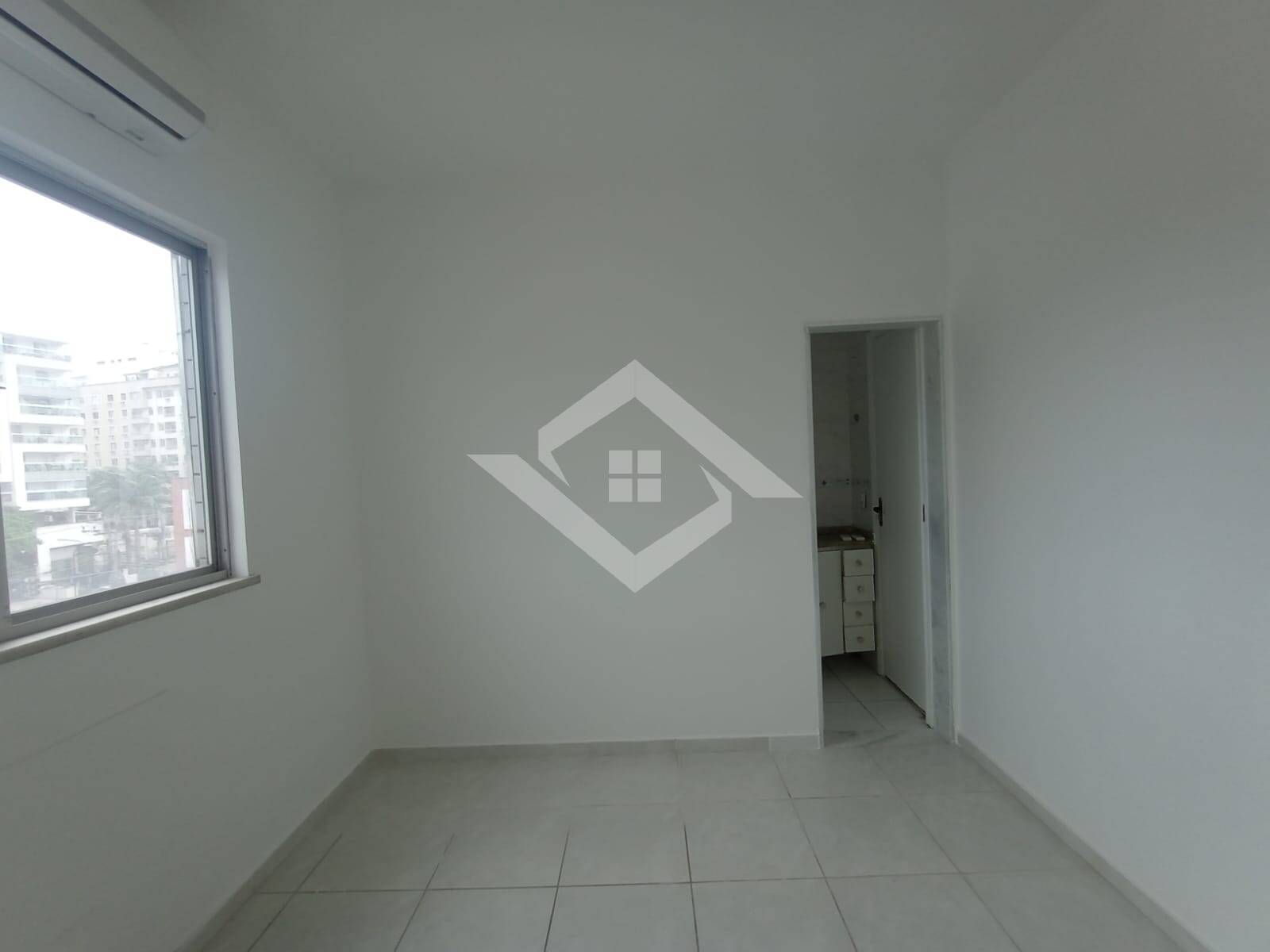 Apartamento à venda com 3 quartos, 98m² - Foto 14