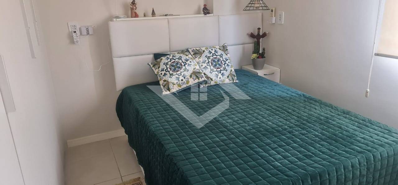 Apartamento à venda com 3 quartos, 72m² - Foto 3