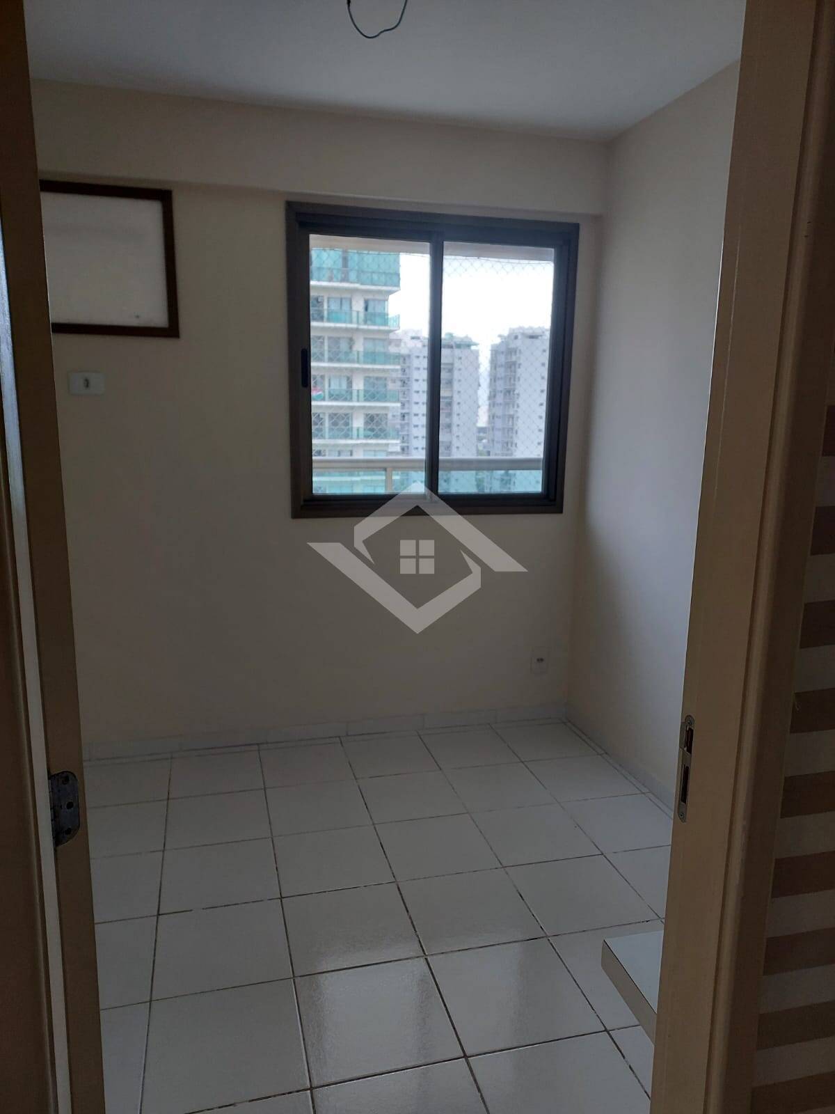 Apartamento à venda com 3 quartos, 72m² - Foto 7