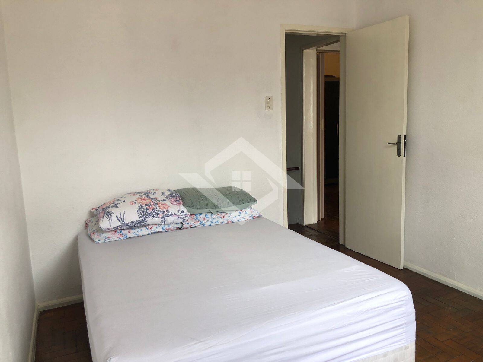 Apartamento à venda com 3 quartos, 60m² - Foto 3