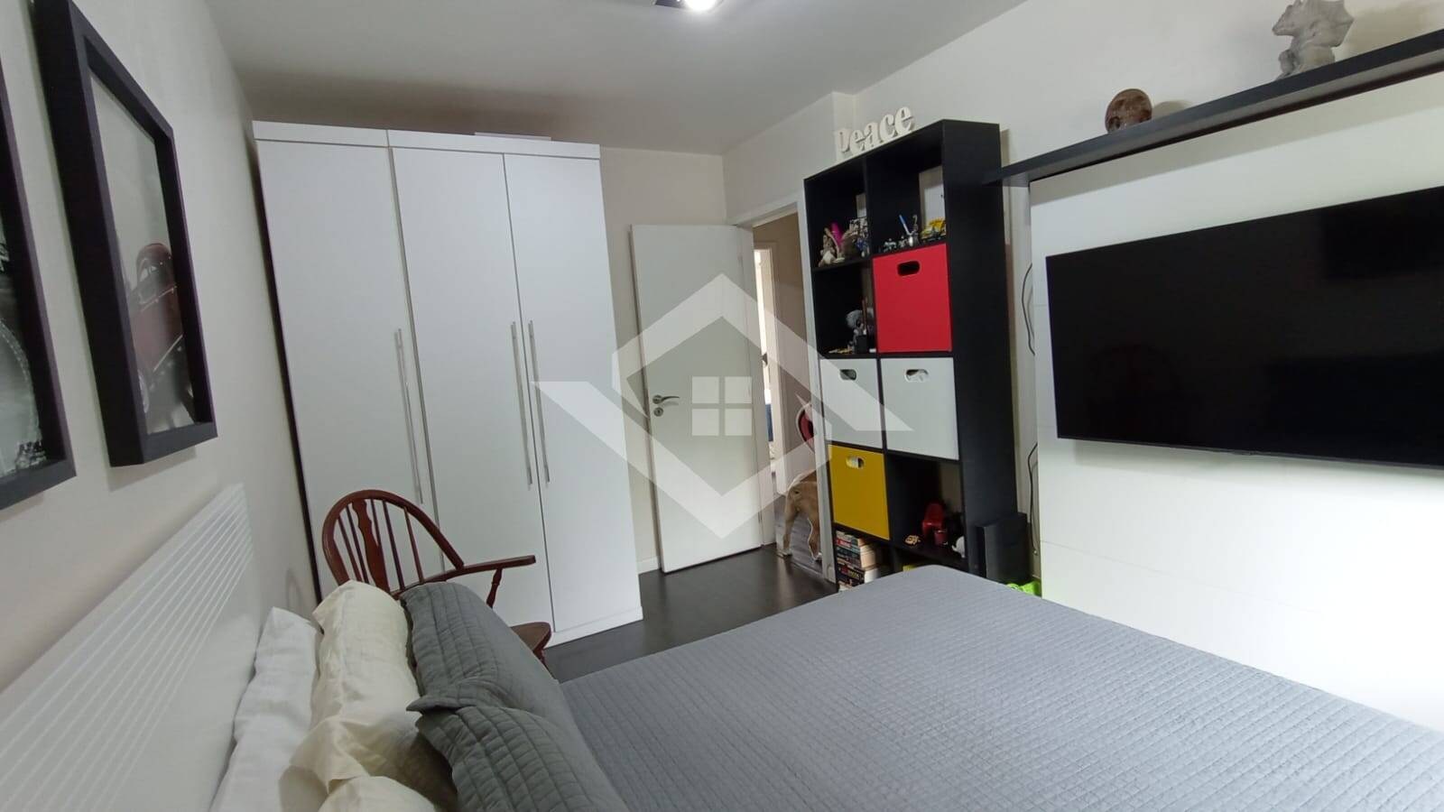 Casa à venda com 3 quartos, 189m² - Foto 18