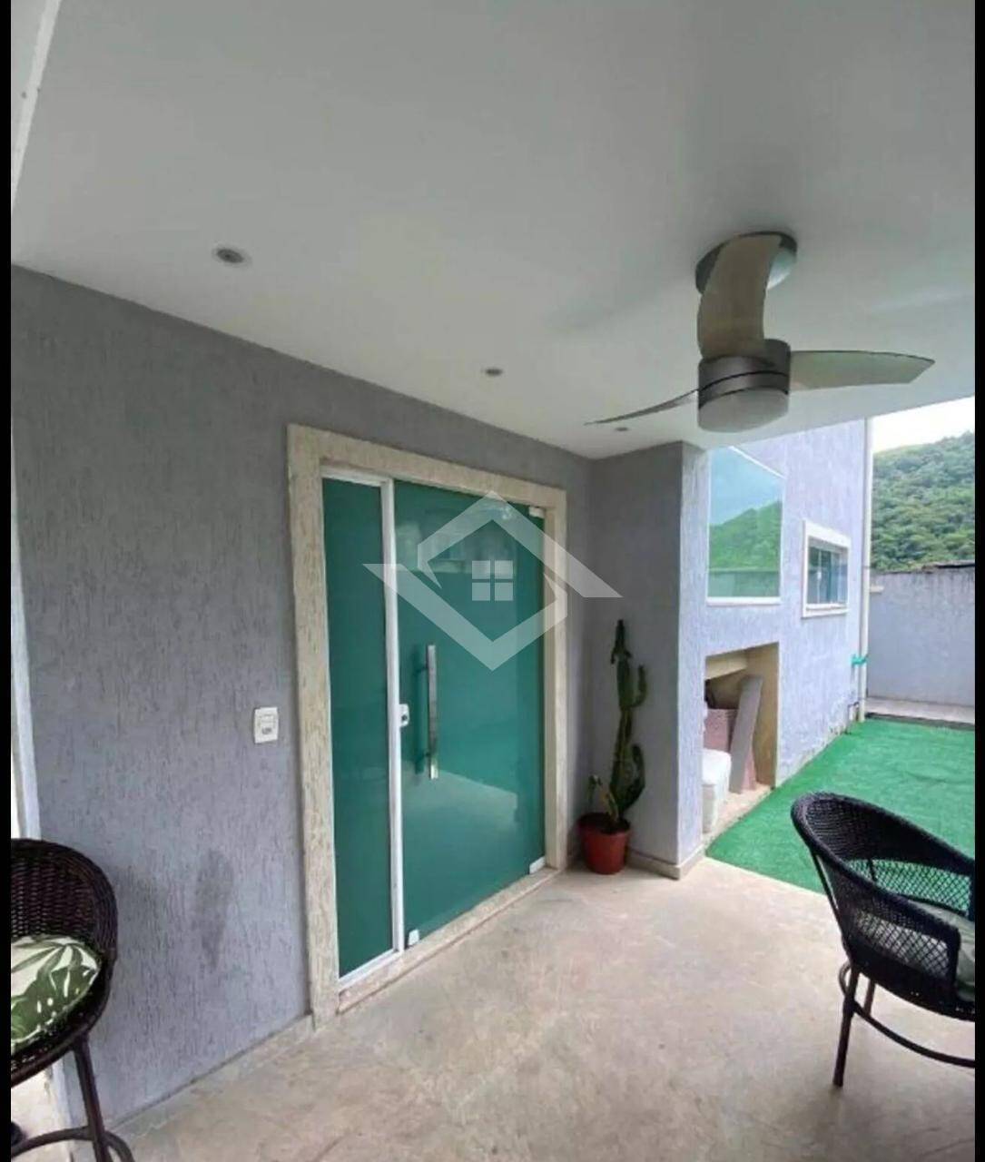 Casa à venda com 3 quartos, 300m² - Foto 8