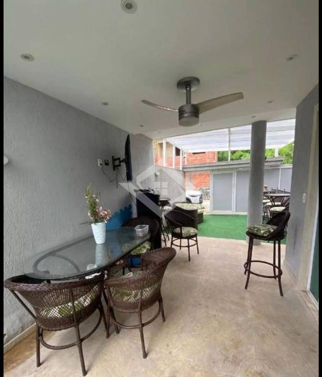 Casa à venda com 3 quartos, 300m² - Foto 12