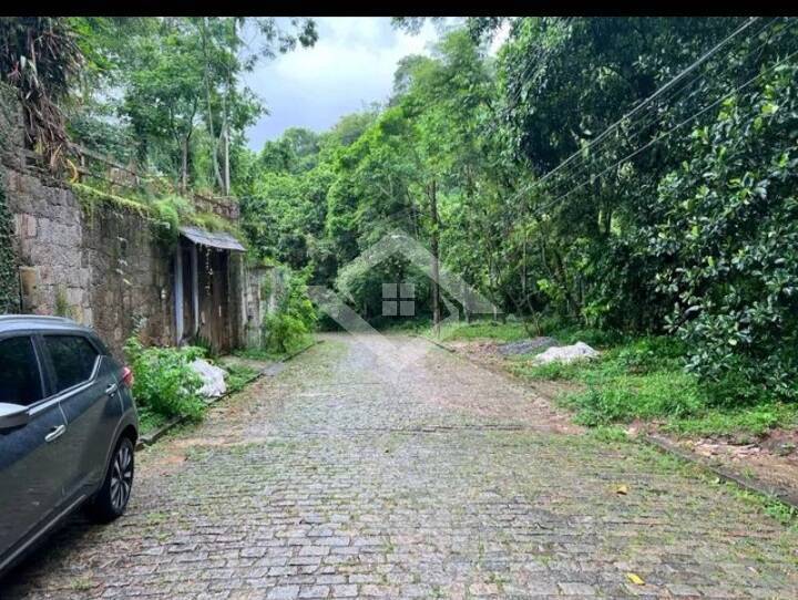 Casa à venda com 2 quartos, 1000m² - Foto 6