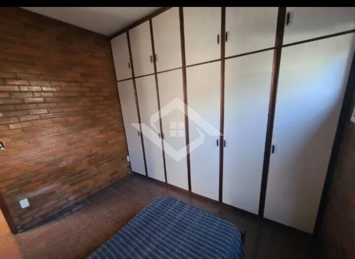 Casa à venda com 4 quartos, 170m² - Foto 10