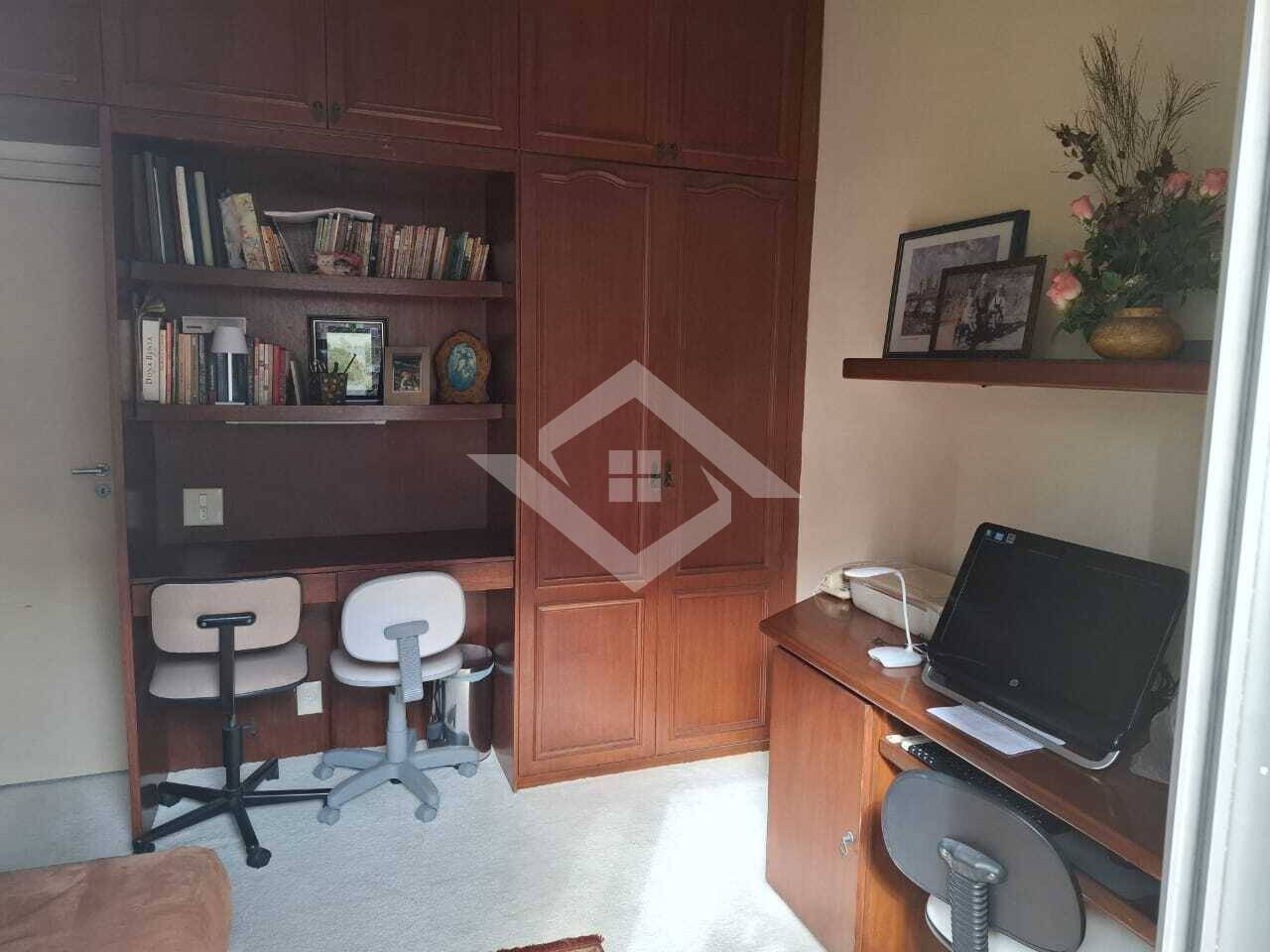 Apartamento à venda e aluguel com 3 quartos, 139m² - Foto 3