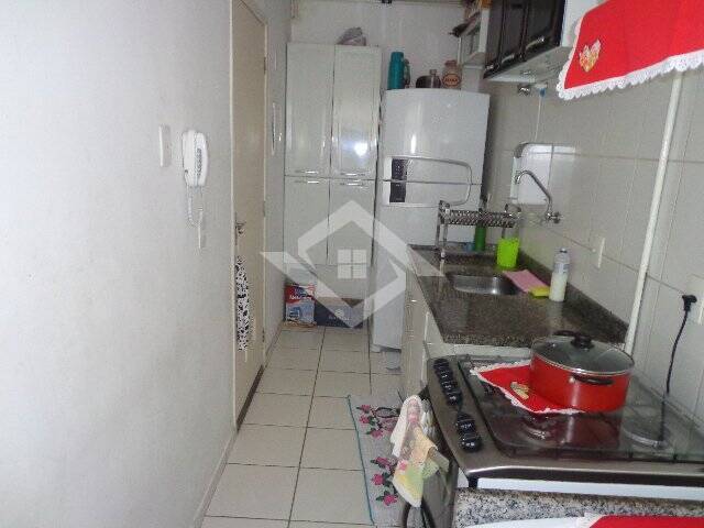 Apartamento à venda com 2 quartos, 50m² - Foto 11