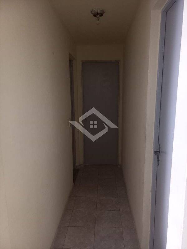 Apartamento à venda com 2 quartos, 60m² - Foto 4