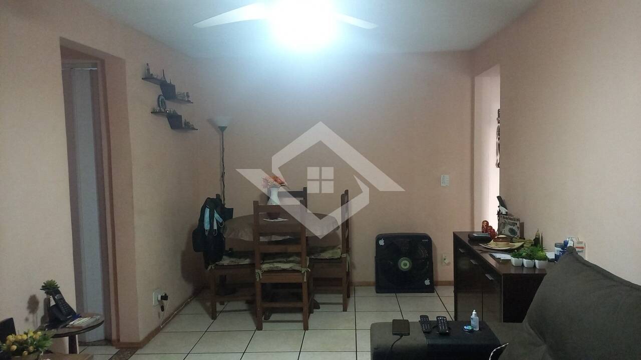 Apartamento à venda com 2 quartos, 55m² - Foto 1