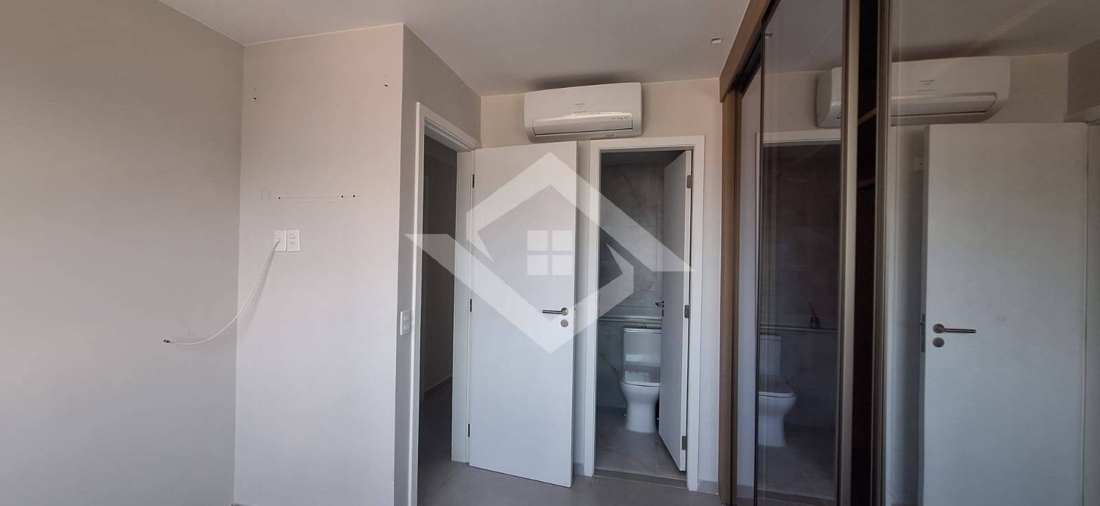 Apartamento à venda com 3 quartos, 160m² - Foto 3