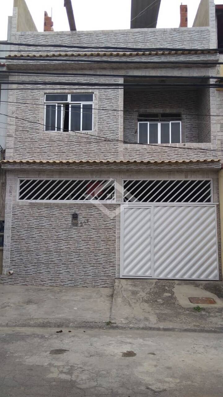 Casa à venda com 3 quartos, 96m² - Foto 2