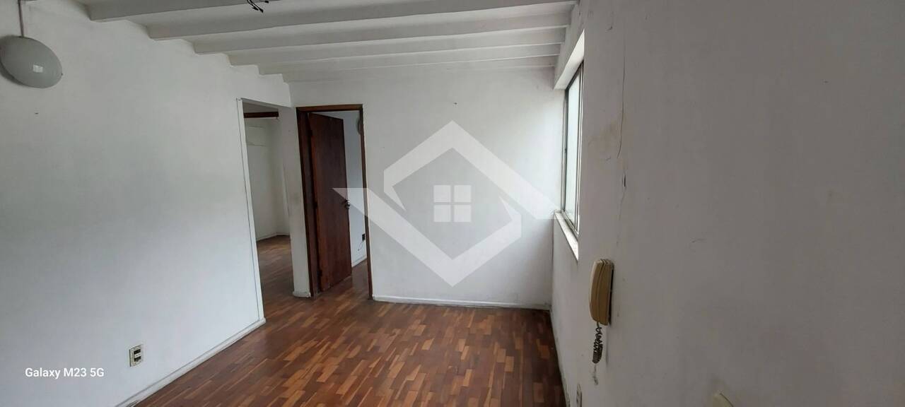 Apartamento à venda com 2 quartos, 50m² - Foto 1