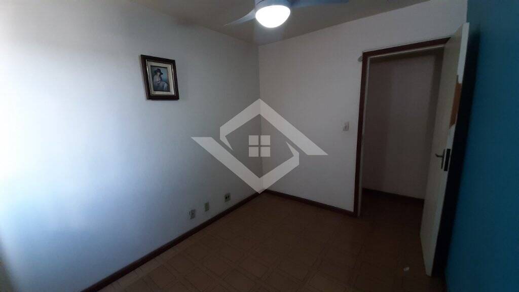 Apartamento à venda com 2 quartos, 50m² - Foto 3