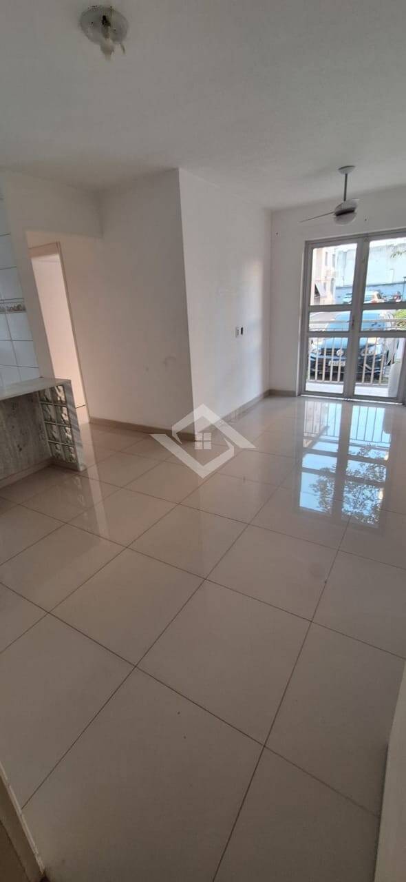 Apartamento à venda com 1 quarto, 45m² - Foto 1