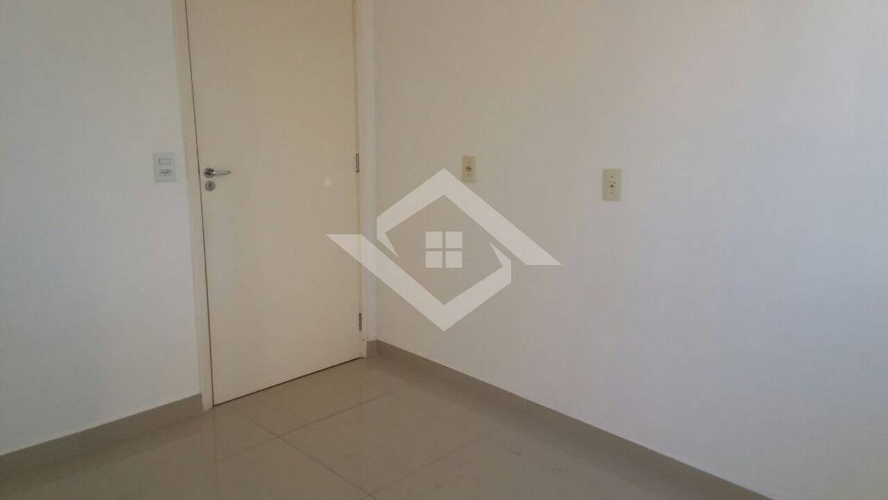 Apartamento à venda com 1 quarto, 45m² - Foto 12