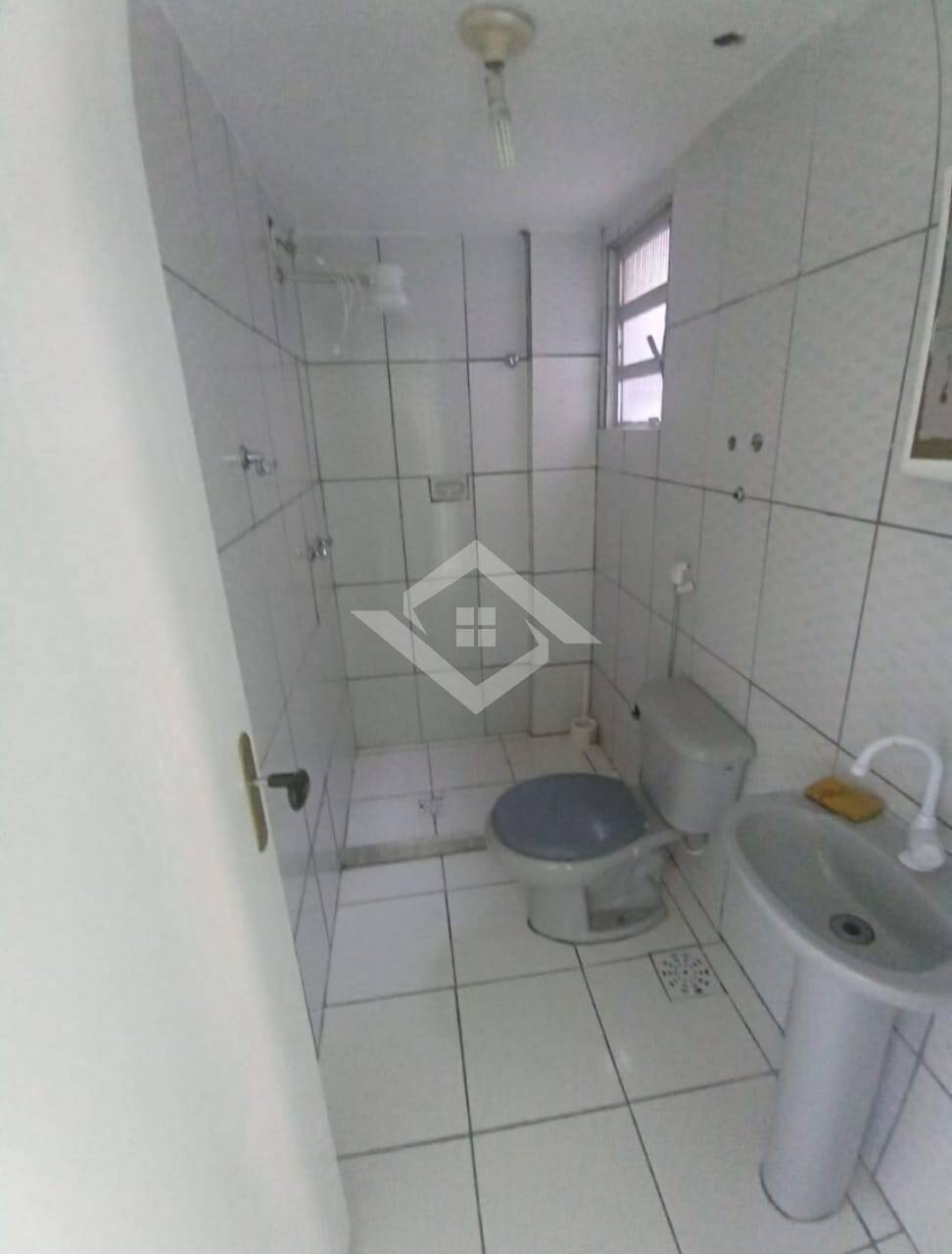 Apartamento à venda com 2 quartos, 50m² - Foto 3