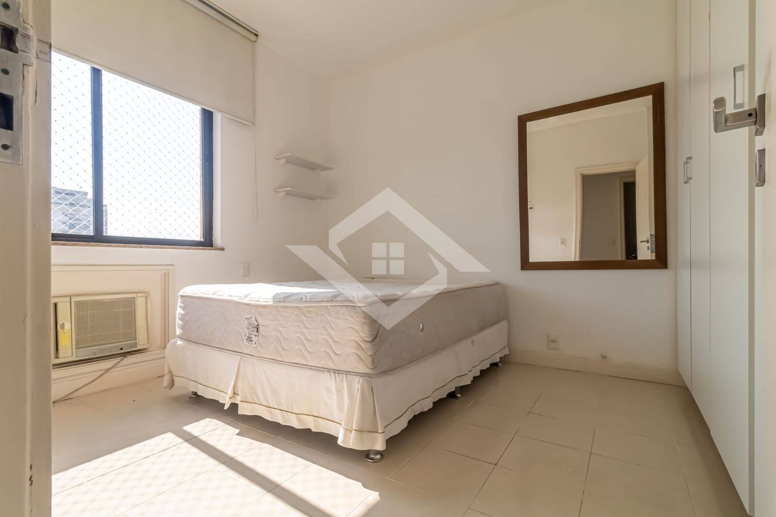 Apartamento à venda com 3 quartos, 110m² - Foto 10