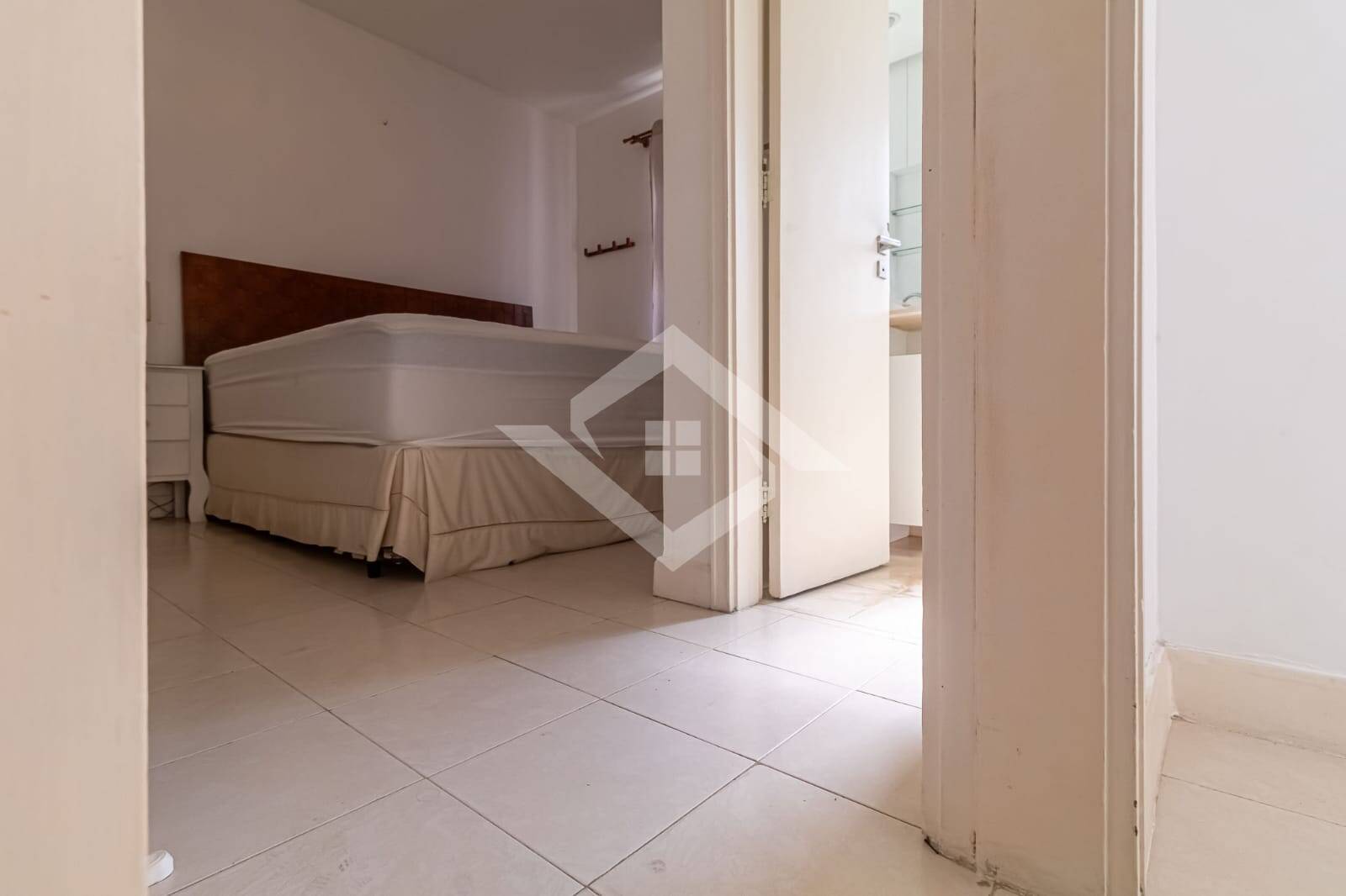 Apartamento à venda com 3 quartos, 110m² - Foto 18