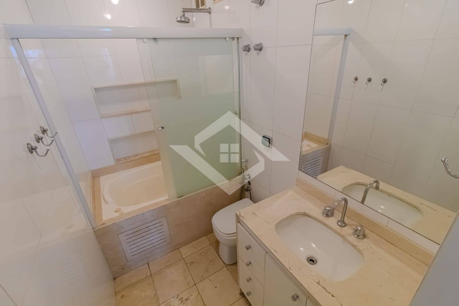 Apartamento à venda com 3 quartos, 110m² - Foto 15