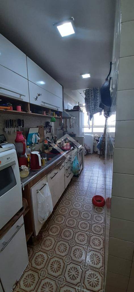 Apartamento à venda com 2 quartos, 90m² - Foto 12