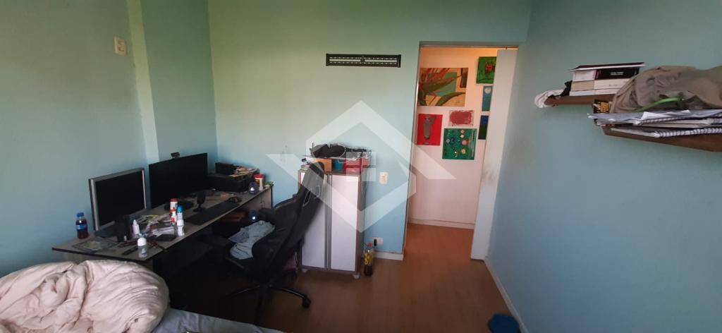 Apartamento à venda com 2 quartos, 90m² - Foto 18