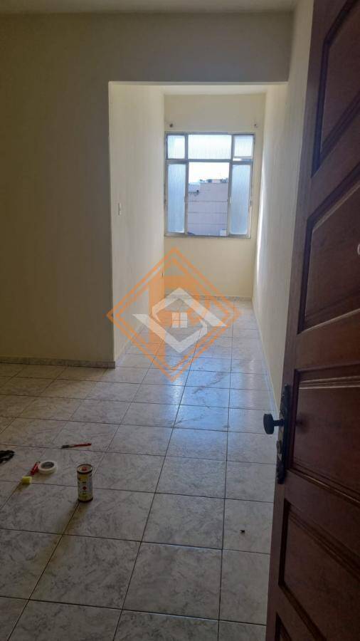 Apartamento à venda com 2 quartos, 80m² - Foto 3