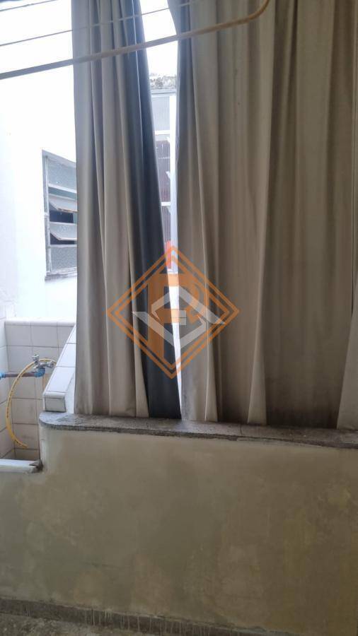 Apartamento à venda com 2 quartos, 80m² - Foto 10