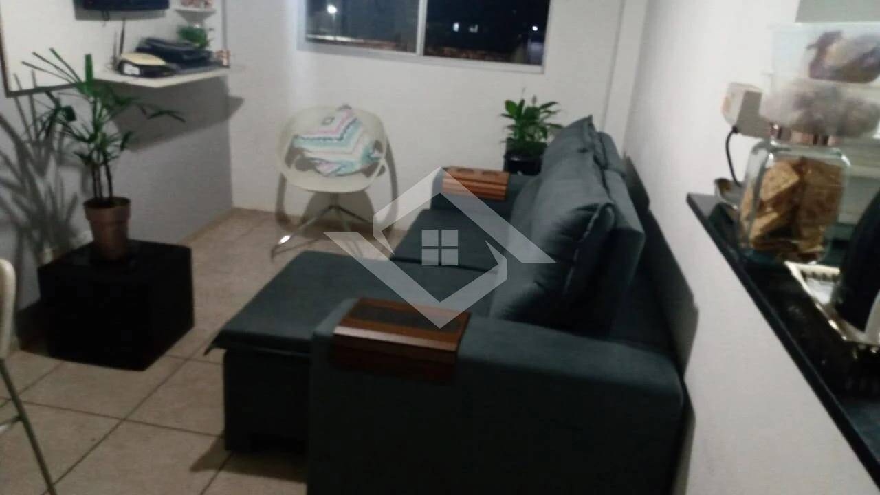 Apartamento à venda com 2 quartos, 44m² - Foto 9