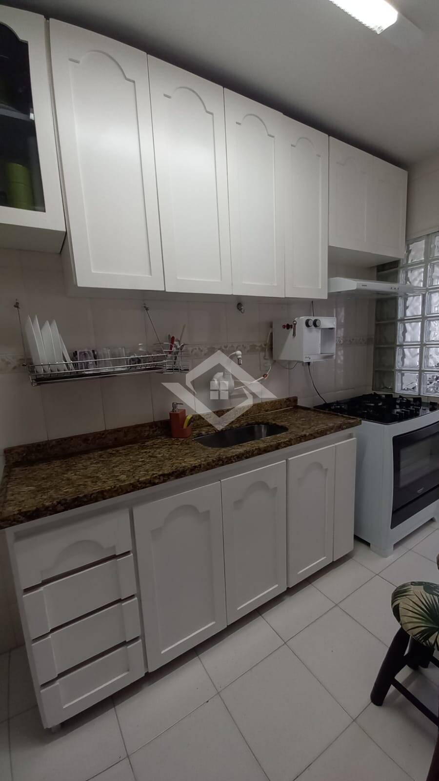 Apartamento à venda com 2 quartos, 55m² - Foto 13