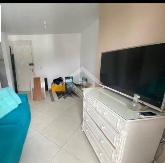 Apartamento à venda com 2 quartos, 58m² - Foto 10