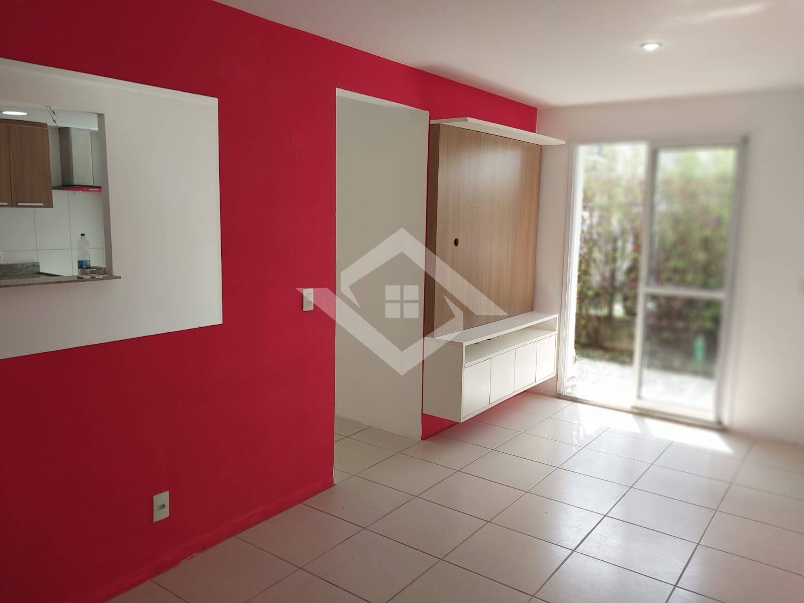 Apartamento à venda com 3 quartos, 111m² - Foto 2