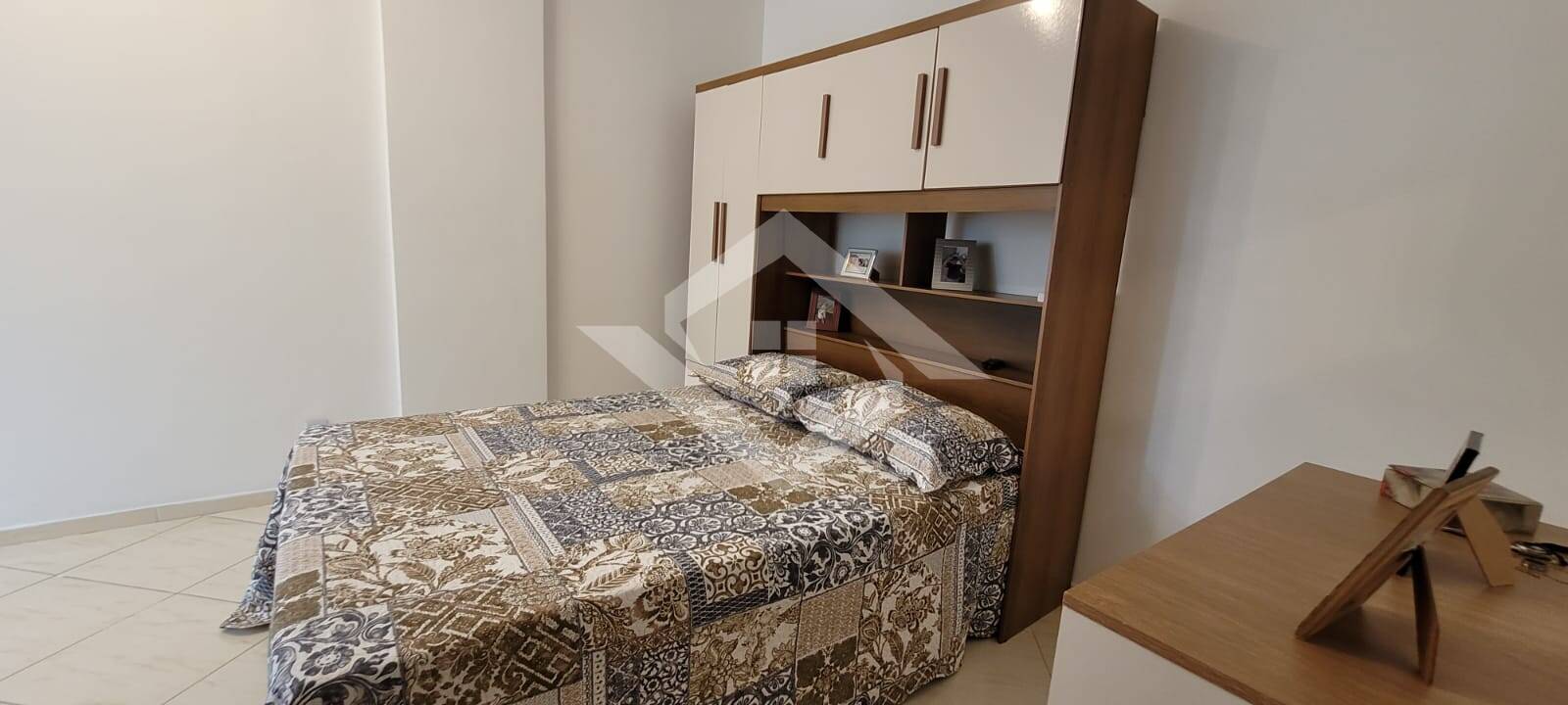 Apartamento à venda com 2 quartos, 66m² - Foto 12