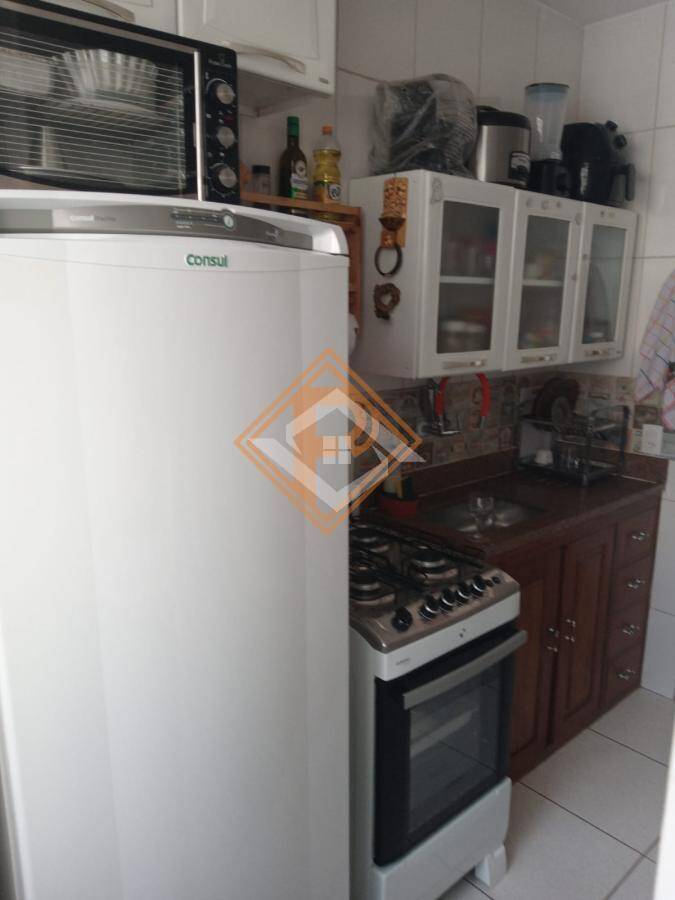 Apartamento à venda com 2 quartos, 50m² - Foto 13