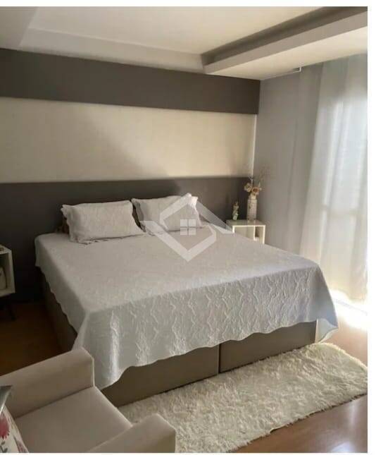 Casa à venda com 4 quartos, 230m² - Foto 15