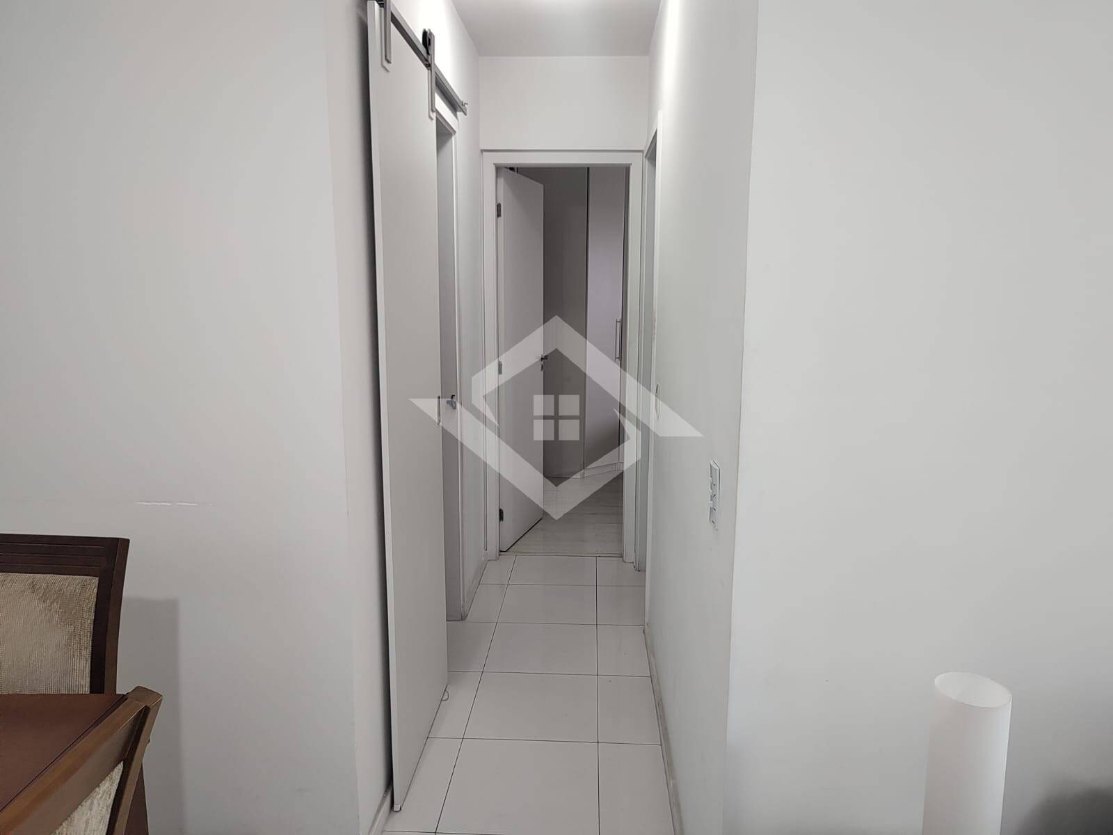 Apartamento à venda com 2 quartos, 67m² - Foto 6