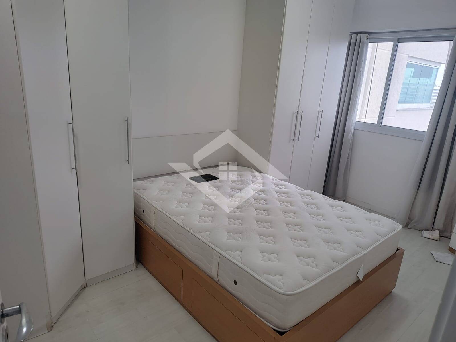 Apartamento à venda com 2 quartos, 67m² - Foto 16