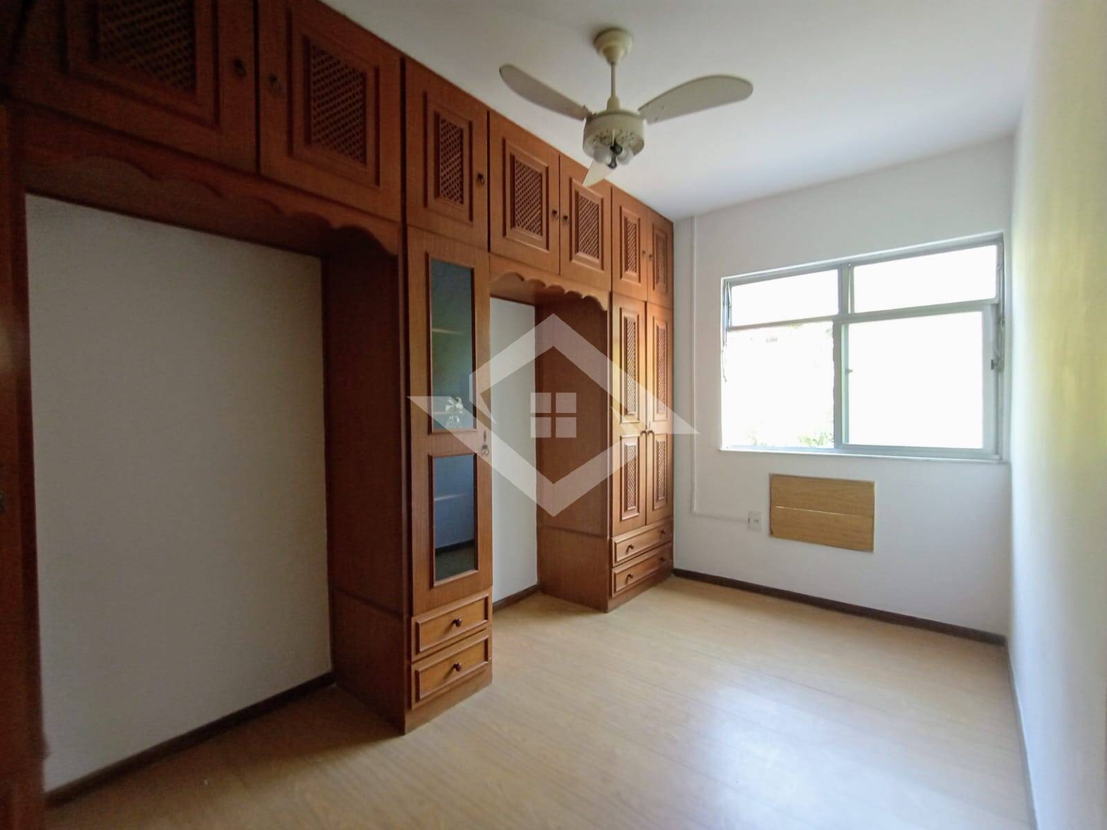 Apartamento à venda com 2 quartos, 53m² - Foto 17