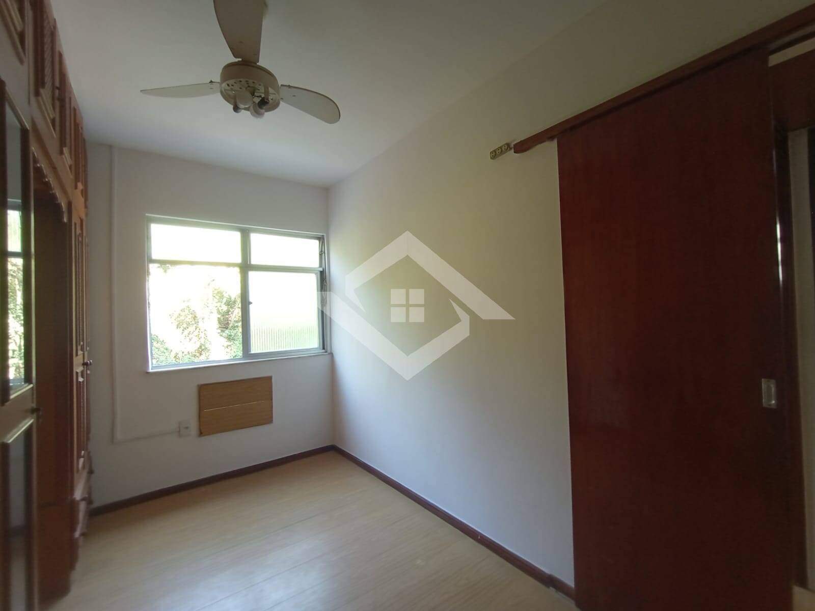 Apartamento à venda com 2 quartos, 53m² - Foto 22