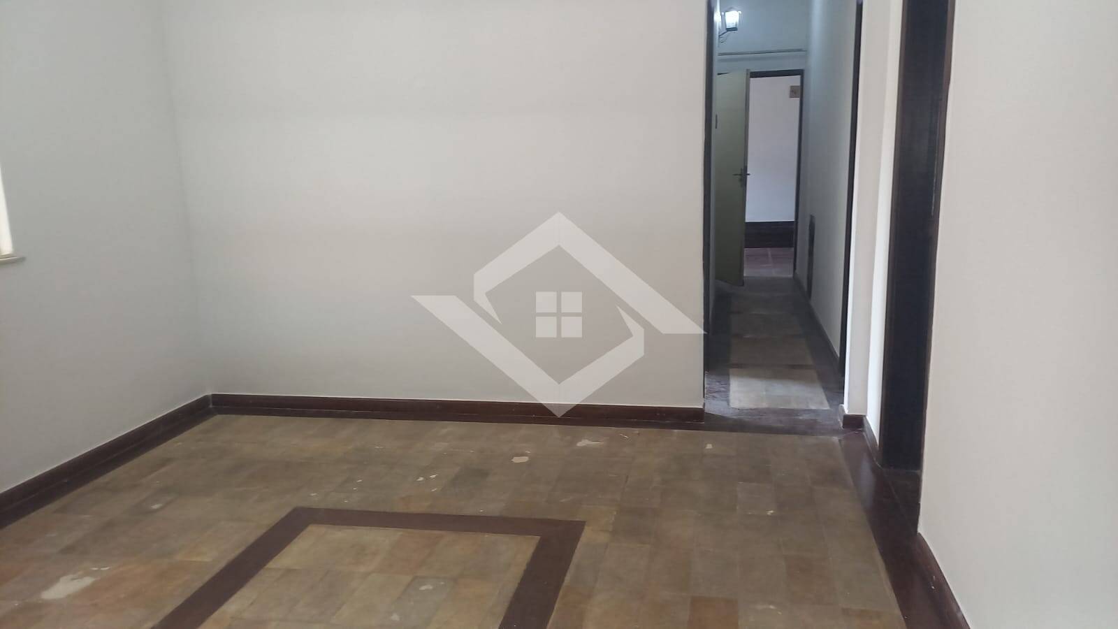 Casa para alugar com 2 quartos, 84m² - Foto 4