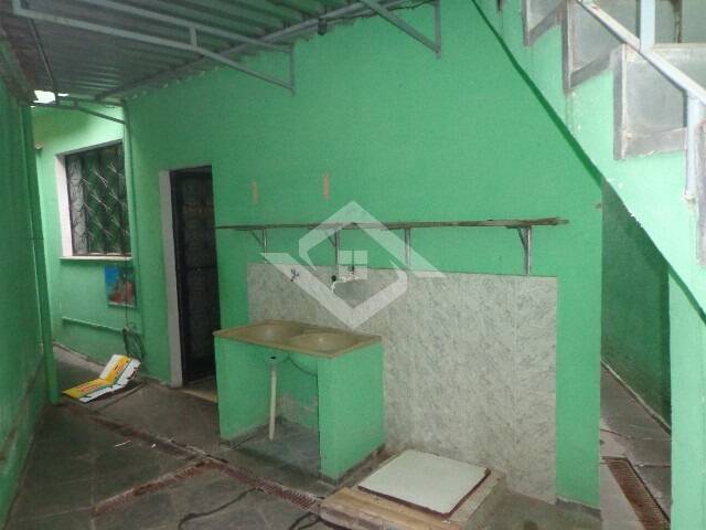 Casa de Condomínio para alugar com 2 quartos, 94m² - Foto 3