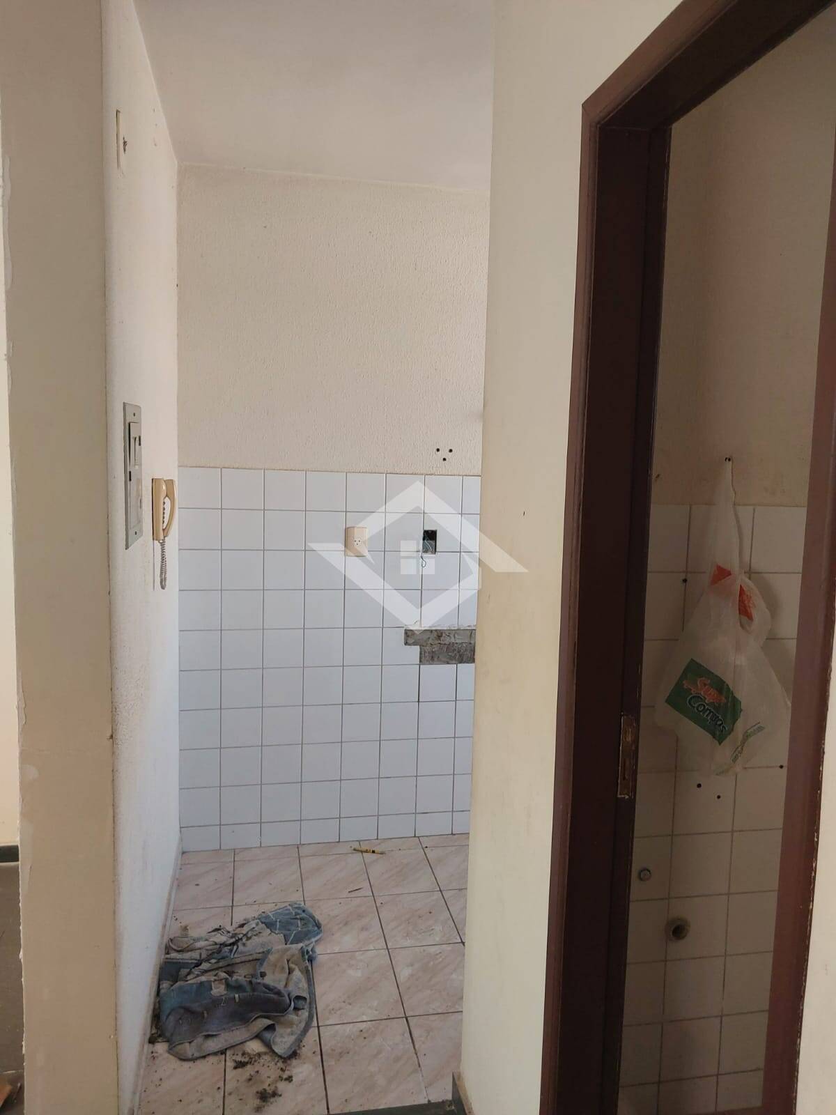 Apartamento à venda com 2 quartos, 45m² - Foto 8