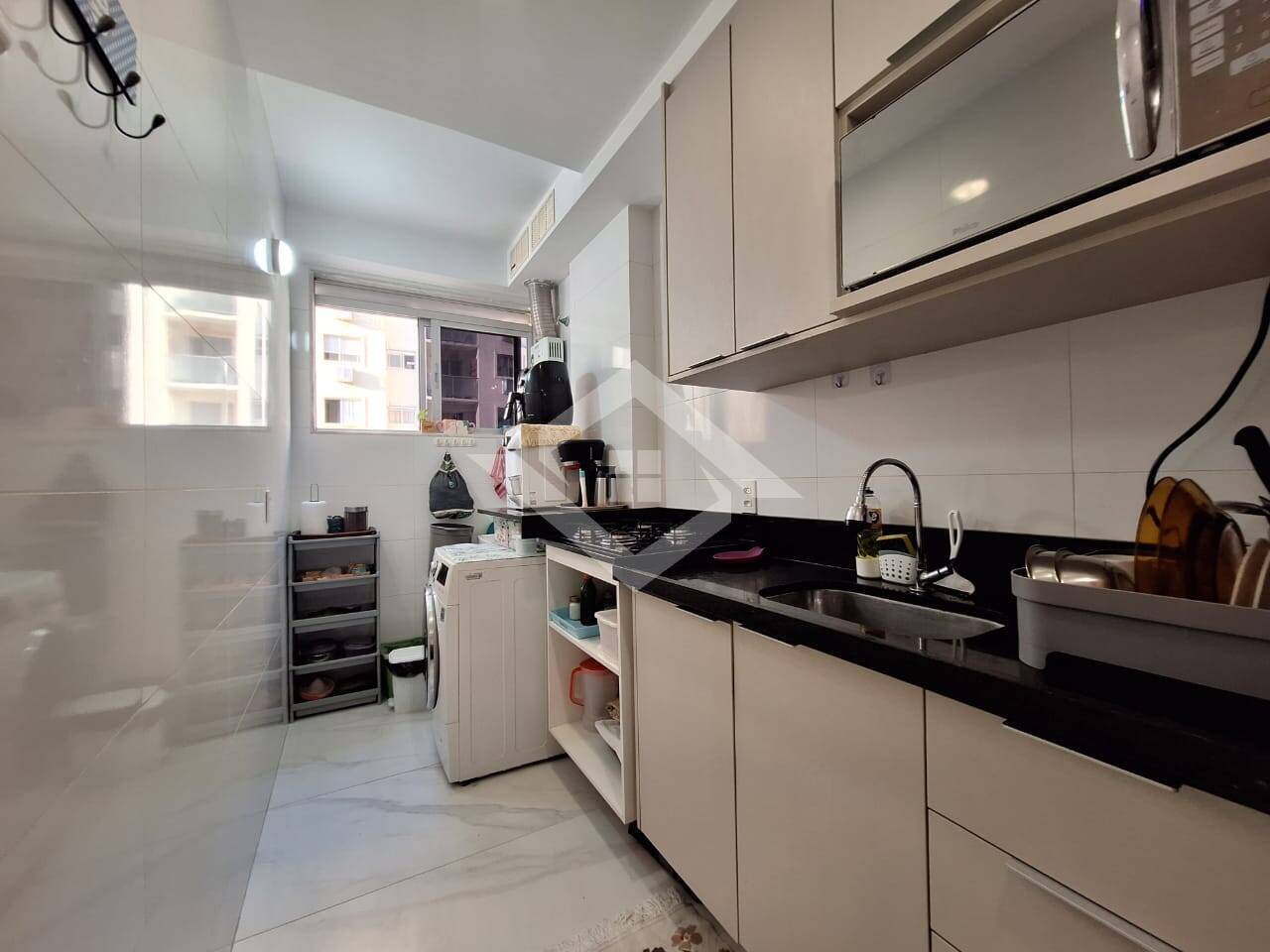 Apartamento à venda com 2 quartos, 50m² - Foto 15