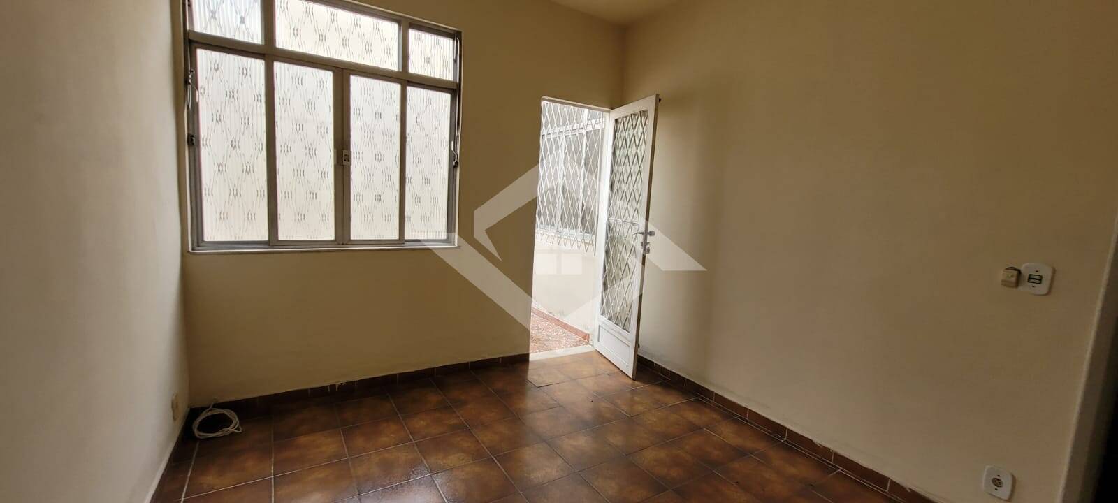 Casa à venda com 2 quartos, 78m² - Foto 20