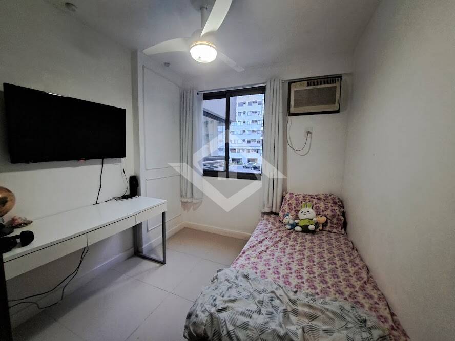 Apartamento à venda com 3 quartos, 83m² - Foto 11