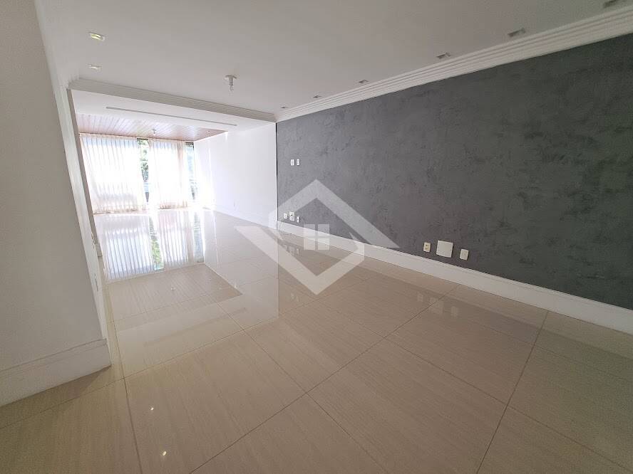 Apartamento à venda com 2 quartos, 119m² - Foto 5