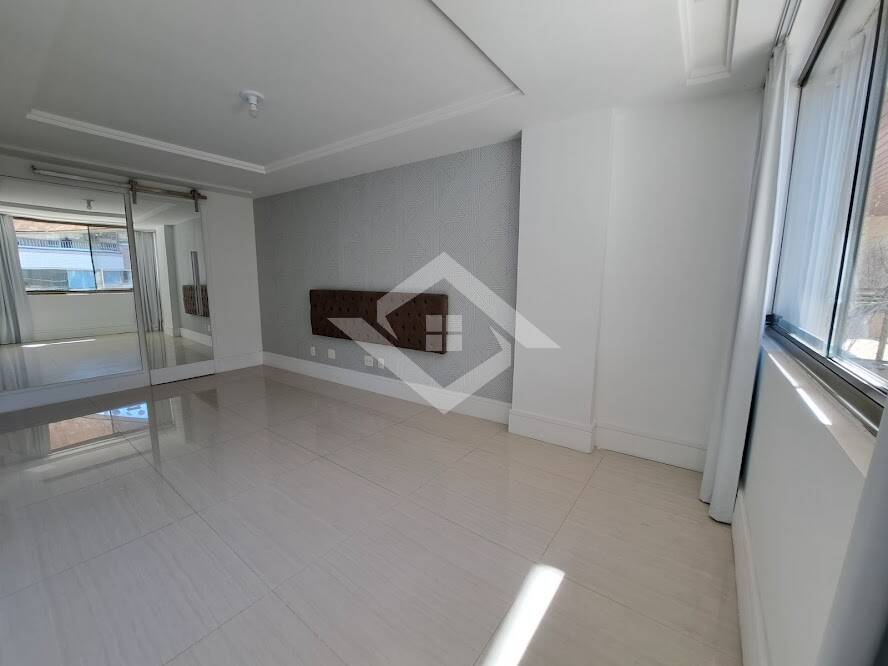 Apartamento à venda com 2 quartos, 119m² - Foto 12