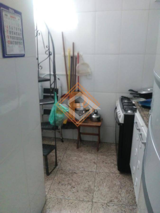 Apartamento à venda com 2 quartos, 43m² - Foto 3