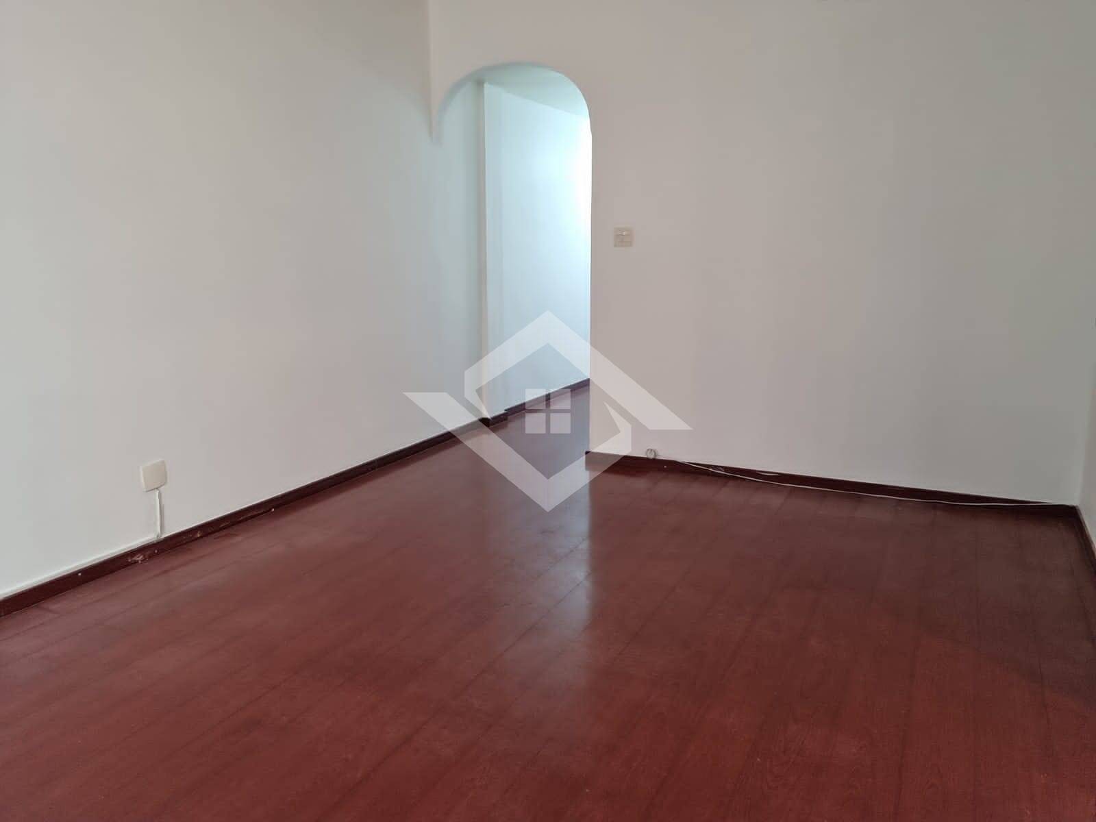 Apartamento à venda com 4 quartos, 175m² - Foto 4