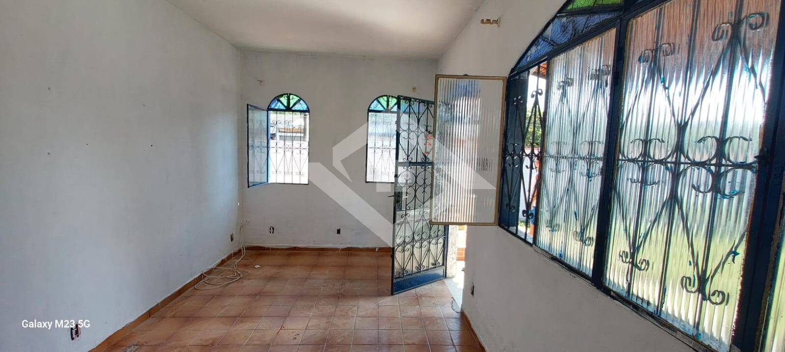 Casa à venda com 2 quartos, 84m² - Foto 11